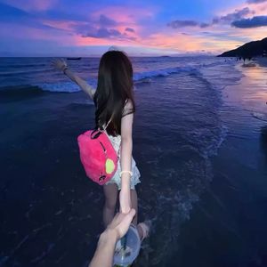 瓯美老美女口交
